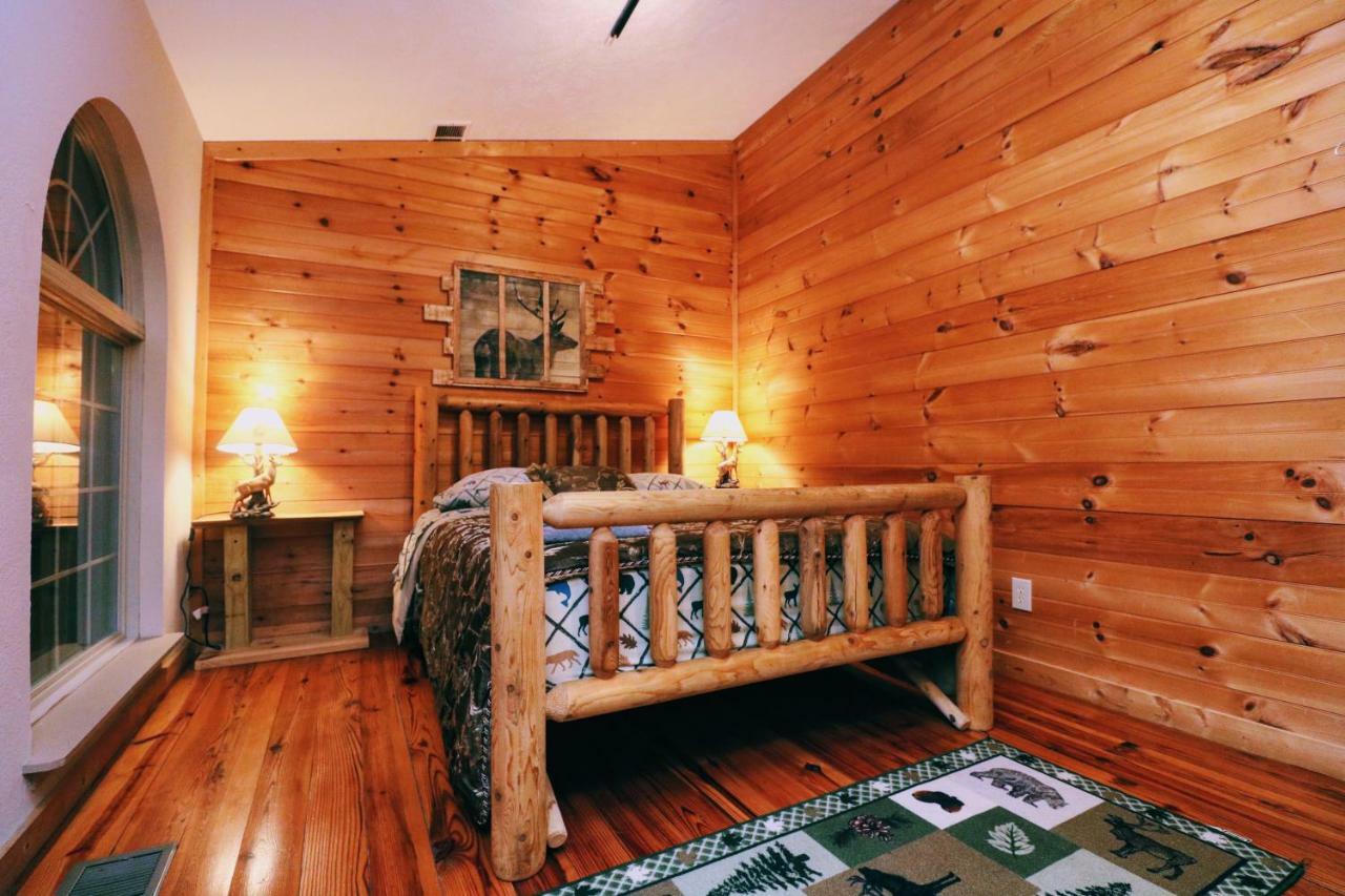Lazy Bear Cabin سيفيرفيل المظهر الخارجي الصورة