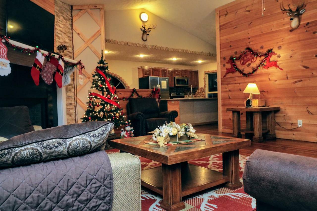 Lazy Bear Cabin سيفيرفيل المظهر الخارجي الصورة